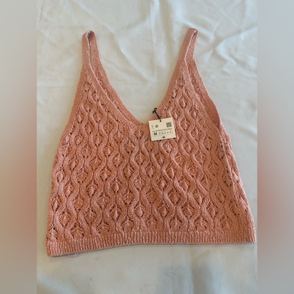 Zara Tops - NWT Zara Women’s Soft Orange Knit Halter Top Size Medium